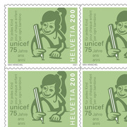 Briefmarken CHF 2.00 «Bildung Mädchen», Bogen mit 10 Marken Bogen 75 Jahre UNICEF, selbstklebend, ungestempelt